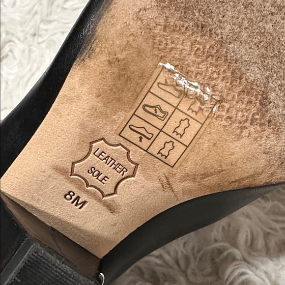 Tory Burch leather peep toe black booties embroidered wedge heels 8 - Picture 11 of 13